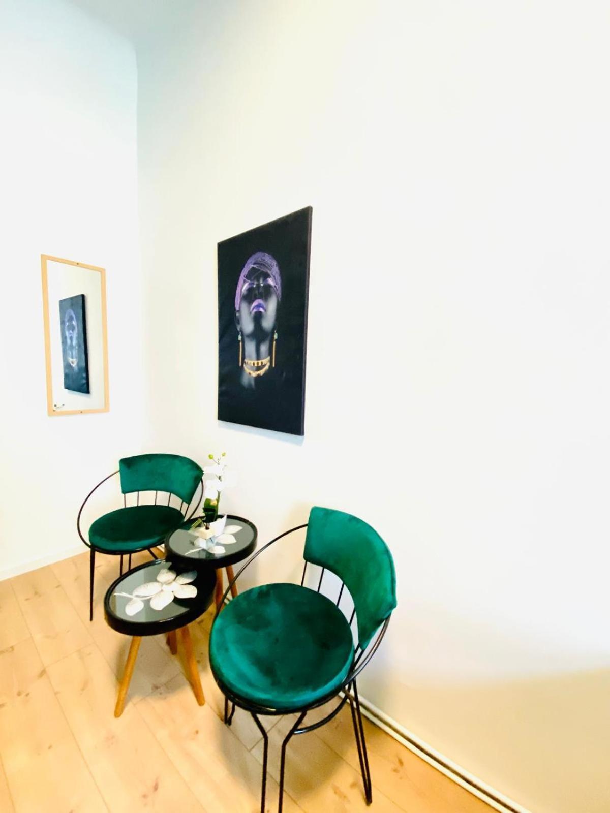 8 Fully Equipped Studio Shared Apt W Terrace Margareten Vienna Exterior photo